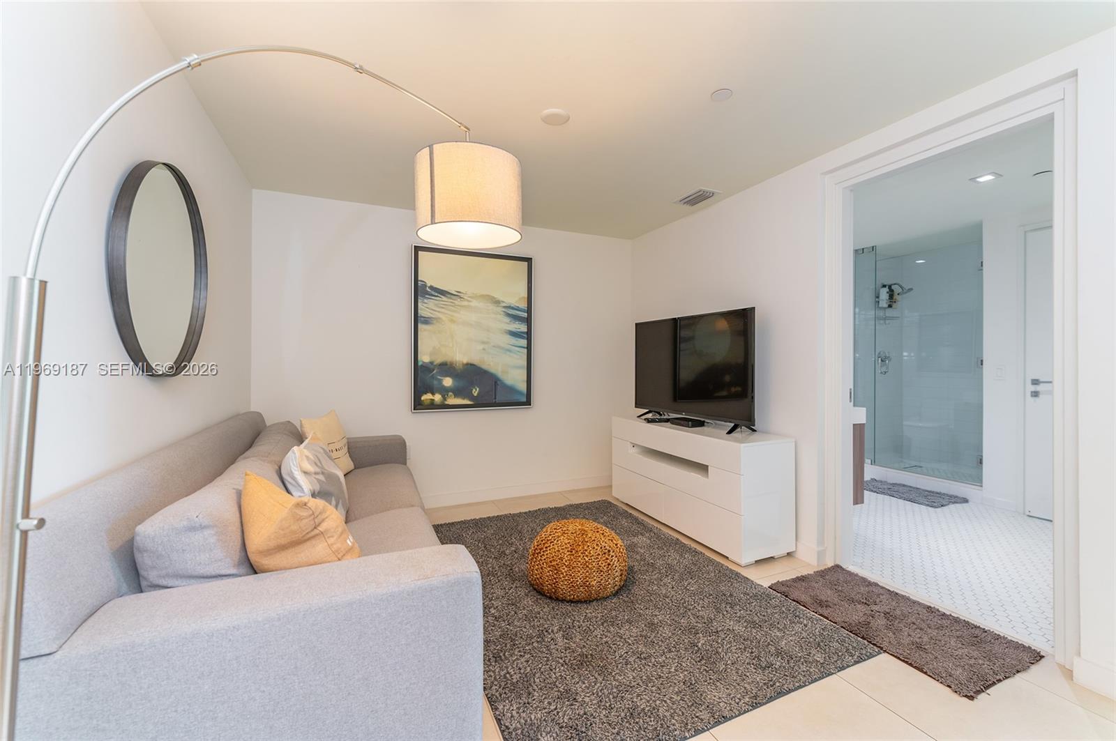 401 N Birch Rd #502 Fort Lauderdale, FL 33304