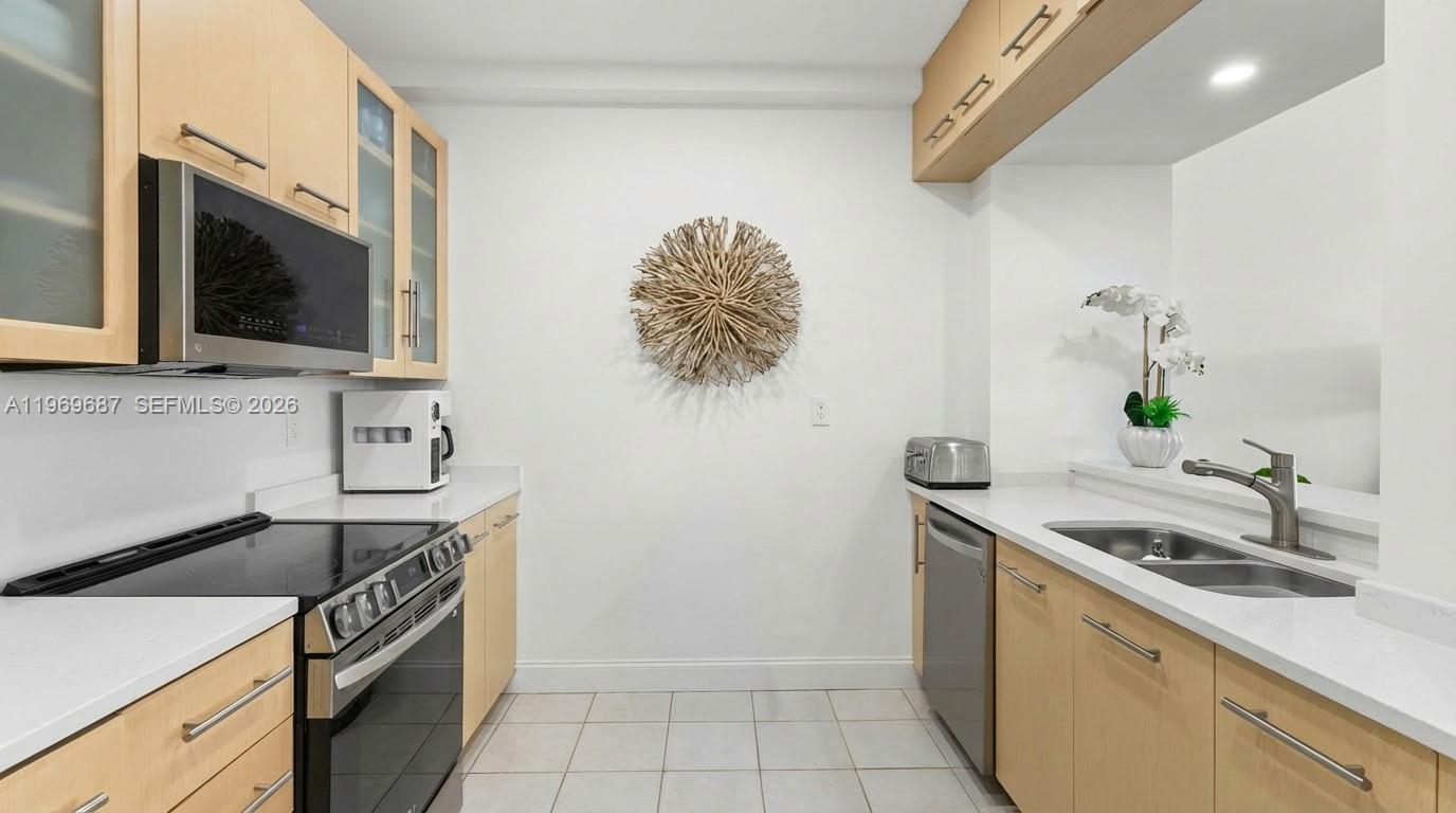 image Emerald Bay at Key Colony7