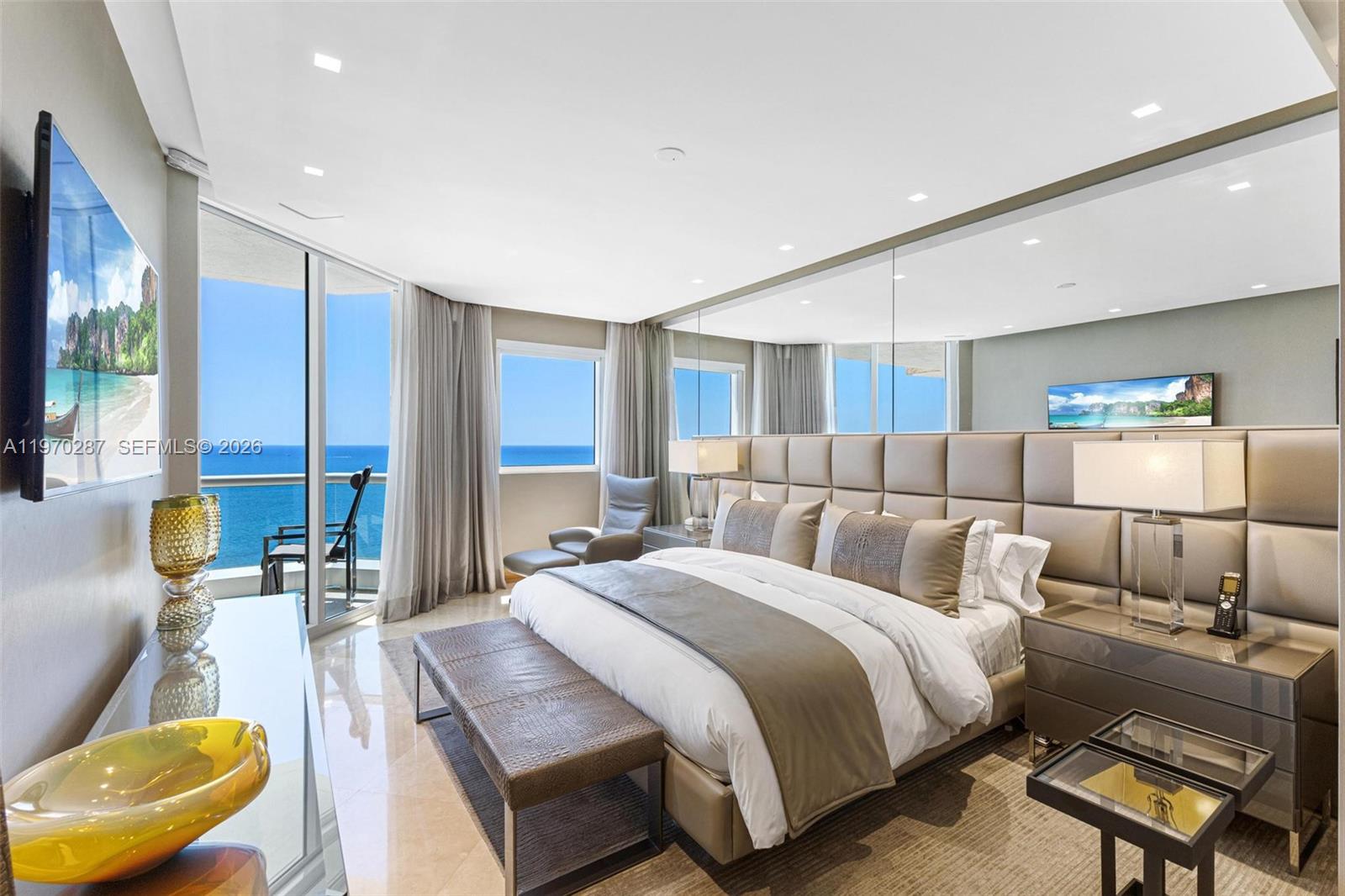 image Acqualina Residences9