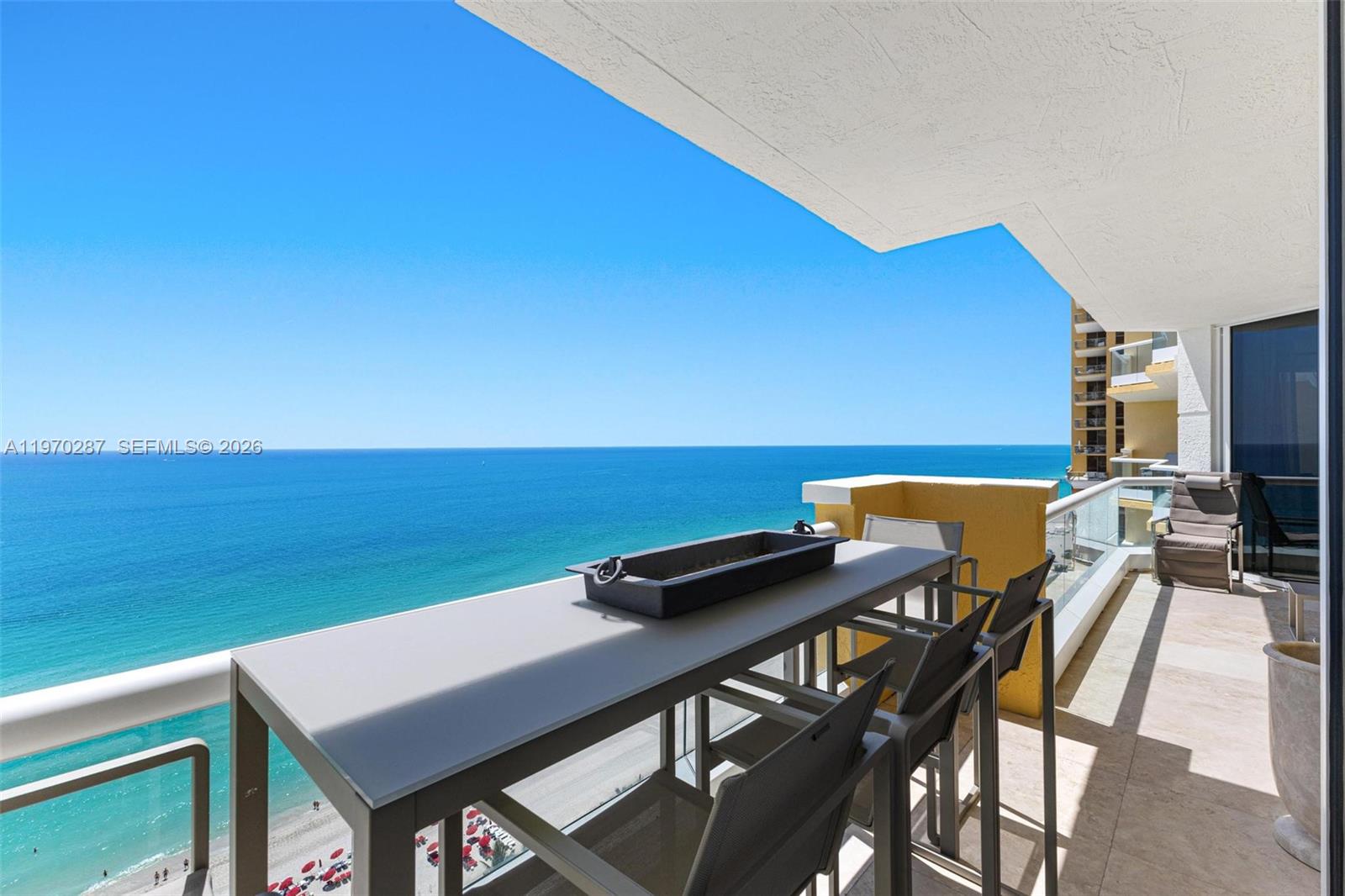 image Acqualina Residences4