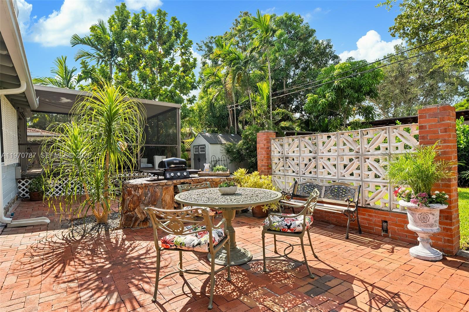 430 NE 52nd Ter Miami, FL 33137