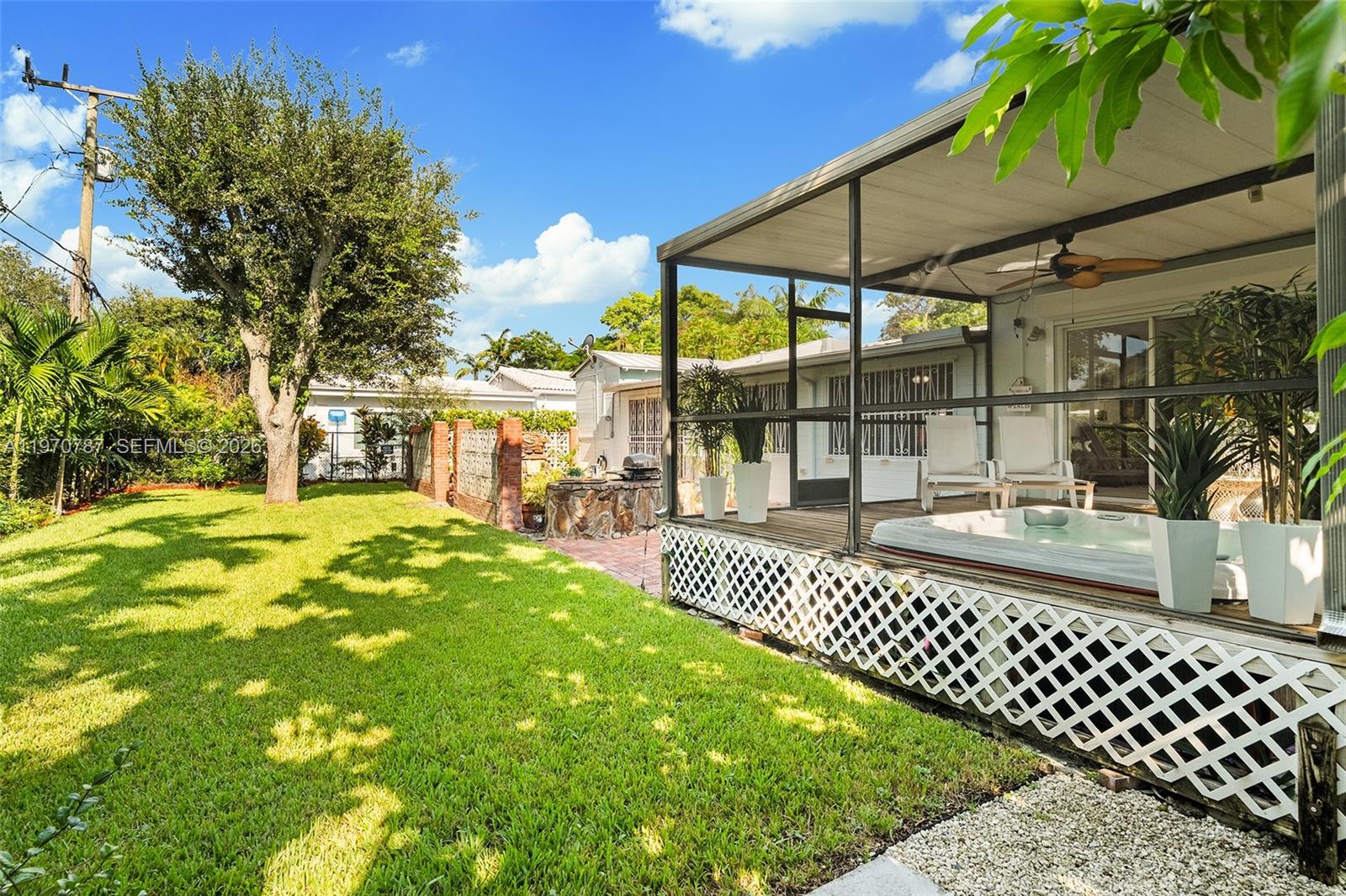 430 NE 52nd Ter Miami, FL 33137