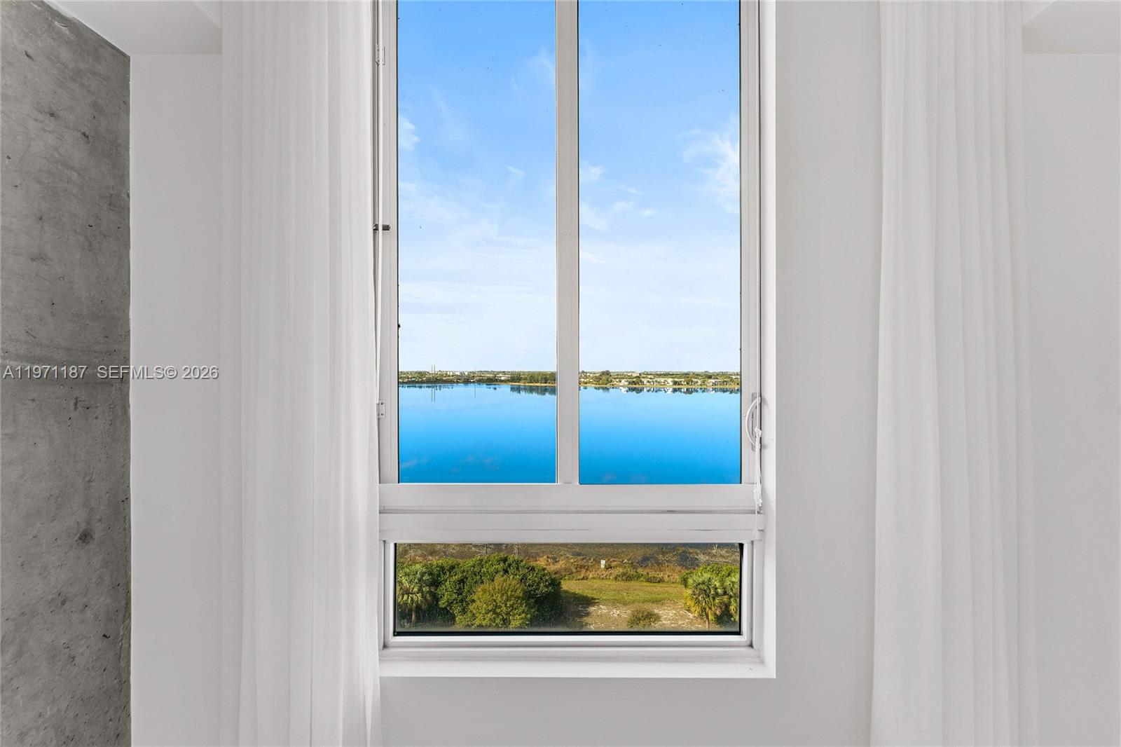 300 S Australian Ave #812 West Palm Beach, FL 33401