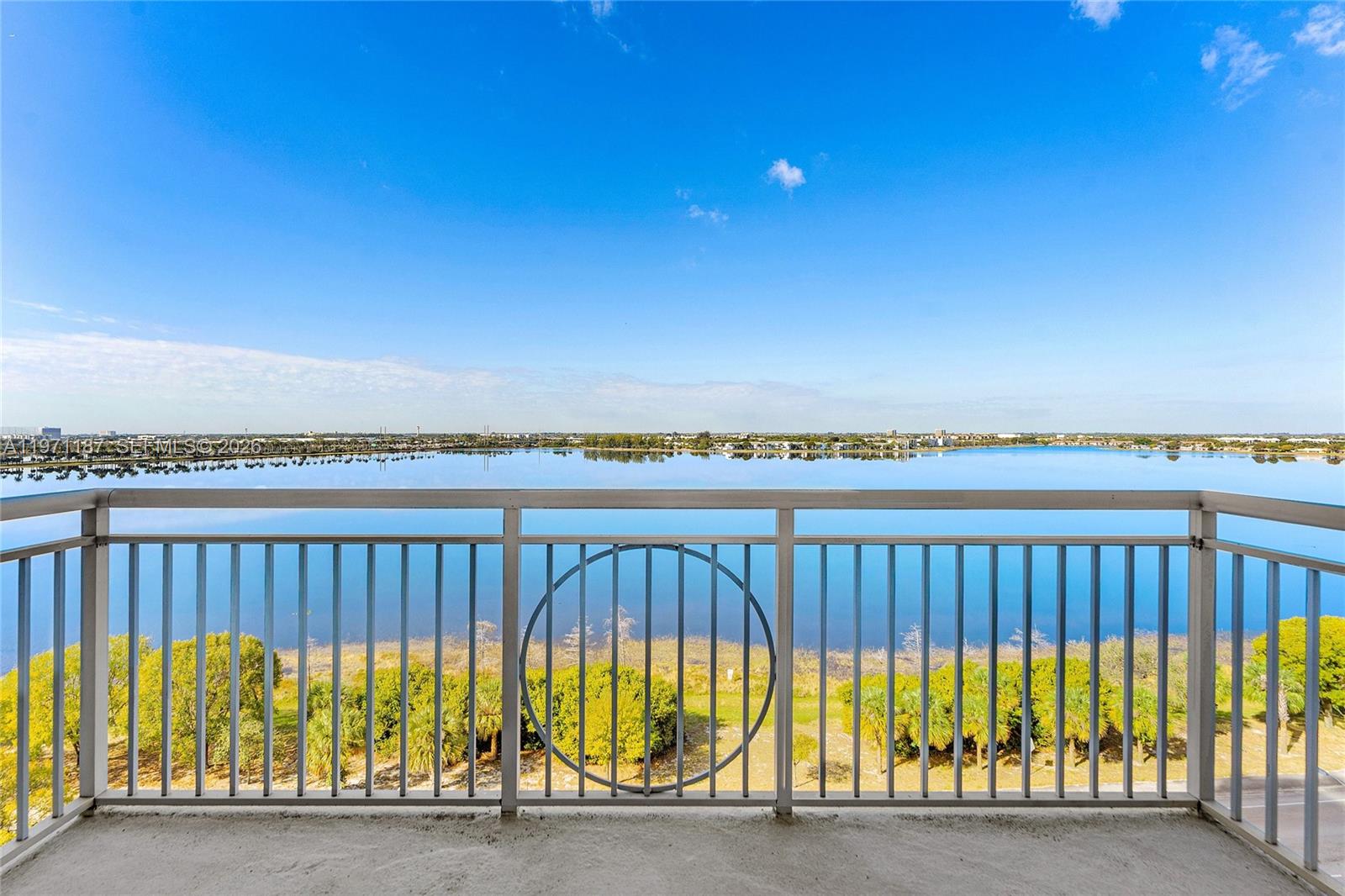 300 S Australian Ave #812 West Palm Beach, FL 33401