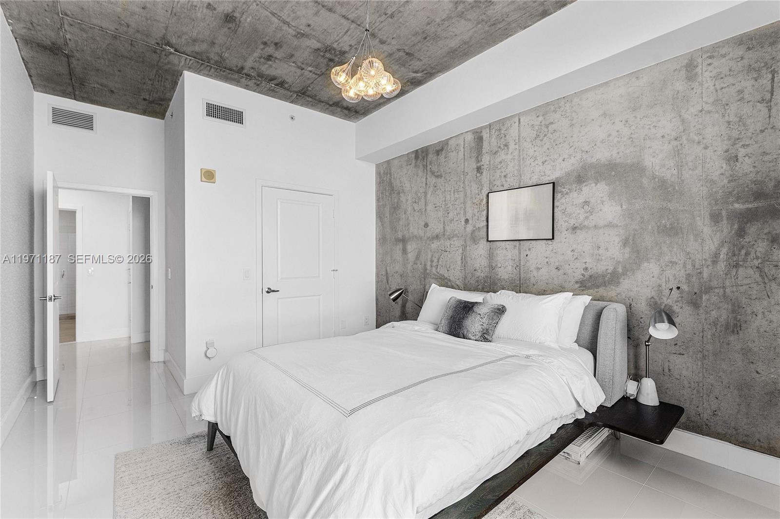 300 S Australian Ave #812 West Palm Beach, FL 33401