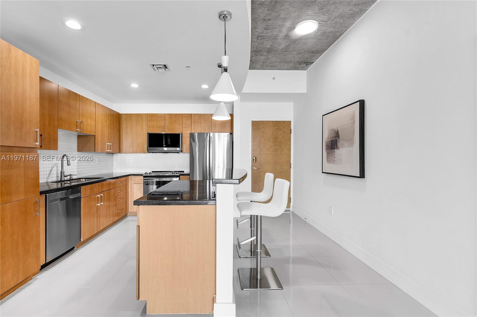 300 S Australian Ave #812 West Palm Beach, FL 33401