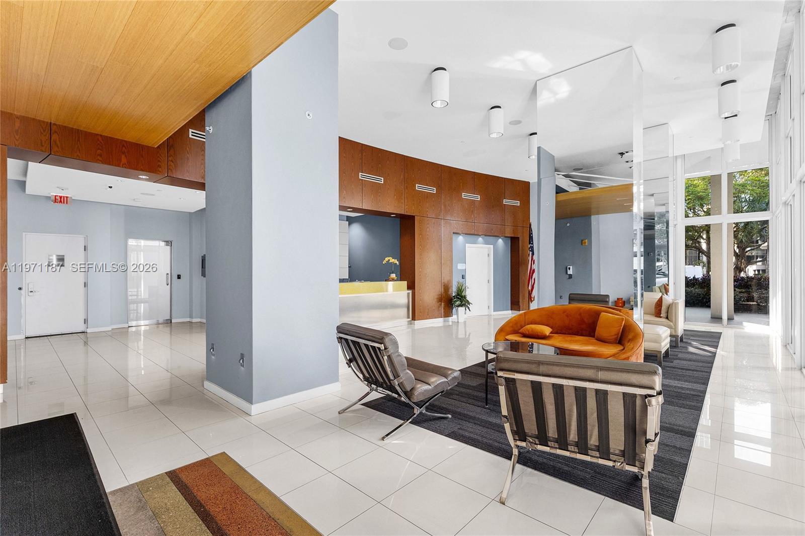 300 S Australian Ave #812 West Palm Beach, FL 33401