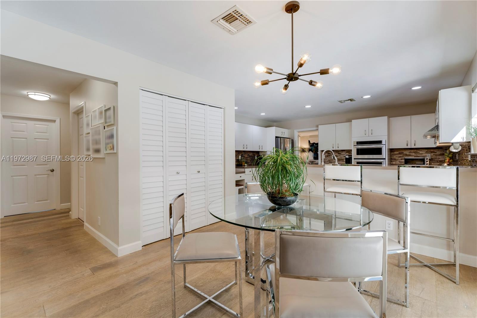 16085 SW 84th Pl Palmetto Bay, FL 33157