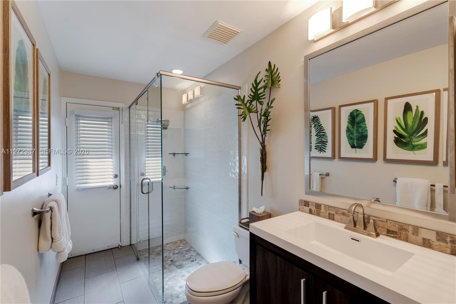 16085 SW 84th Pl Palmetto Bay, FL 33157