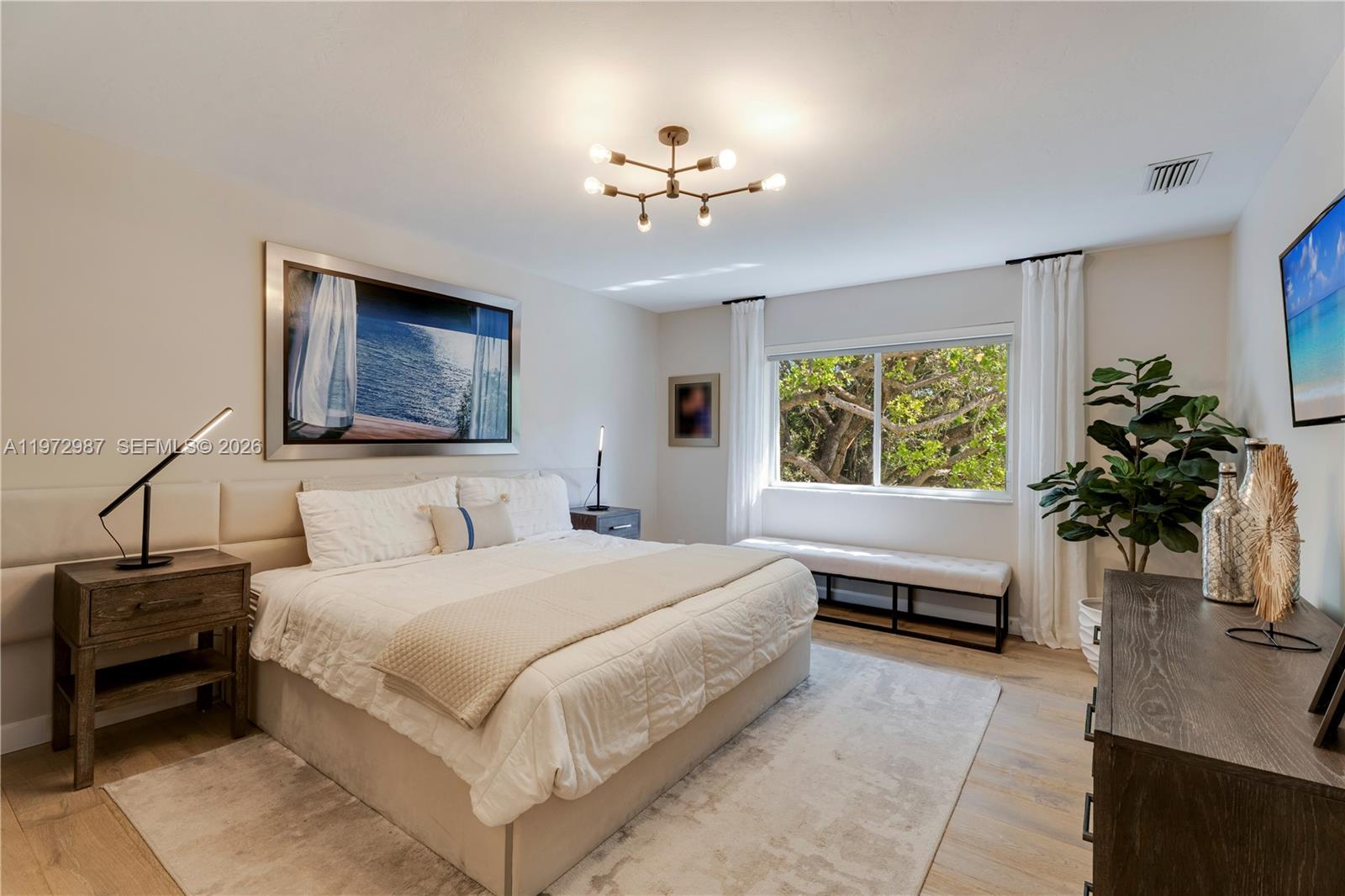 16085 SW 84th Pl Palmetto Bay, FL 33157