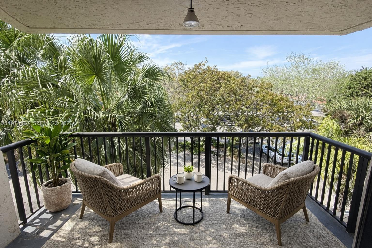 6601 SW 116th Ct #402 Miami, FL 33173