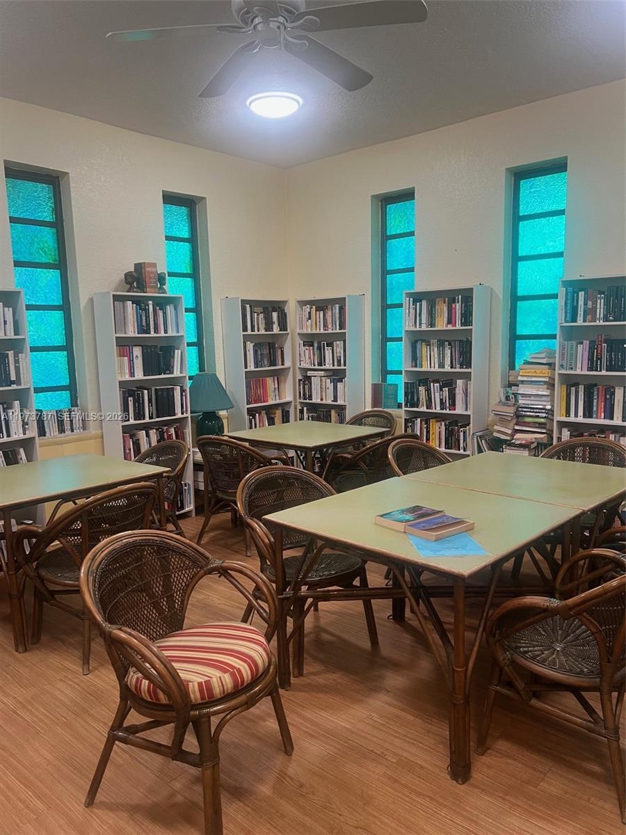 5171 W Oakland Park Blvd #203 Lauderdale Lakes, FL 33313