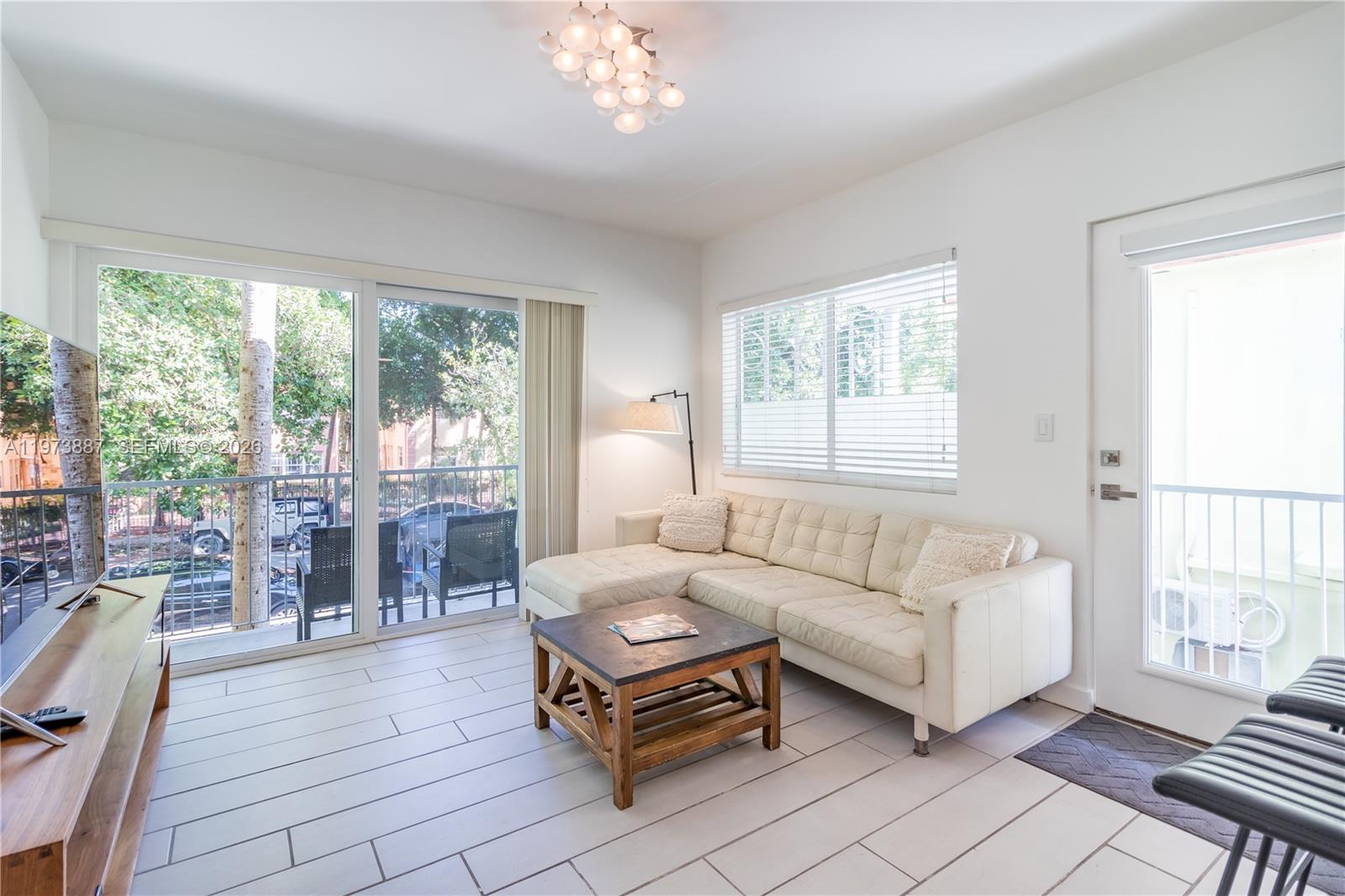 740 Meridian Ave #21