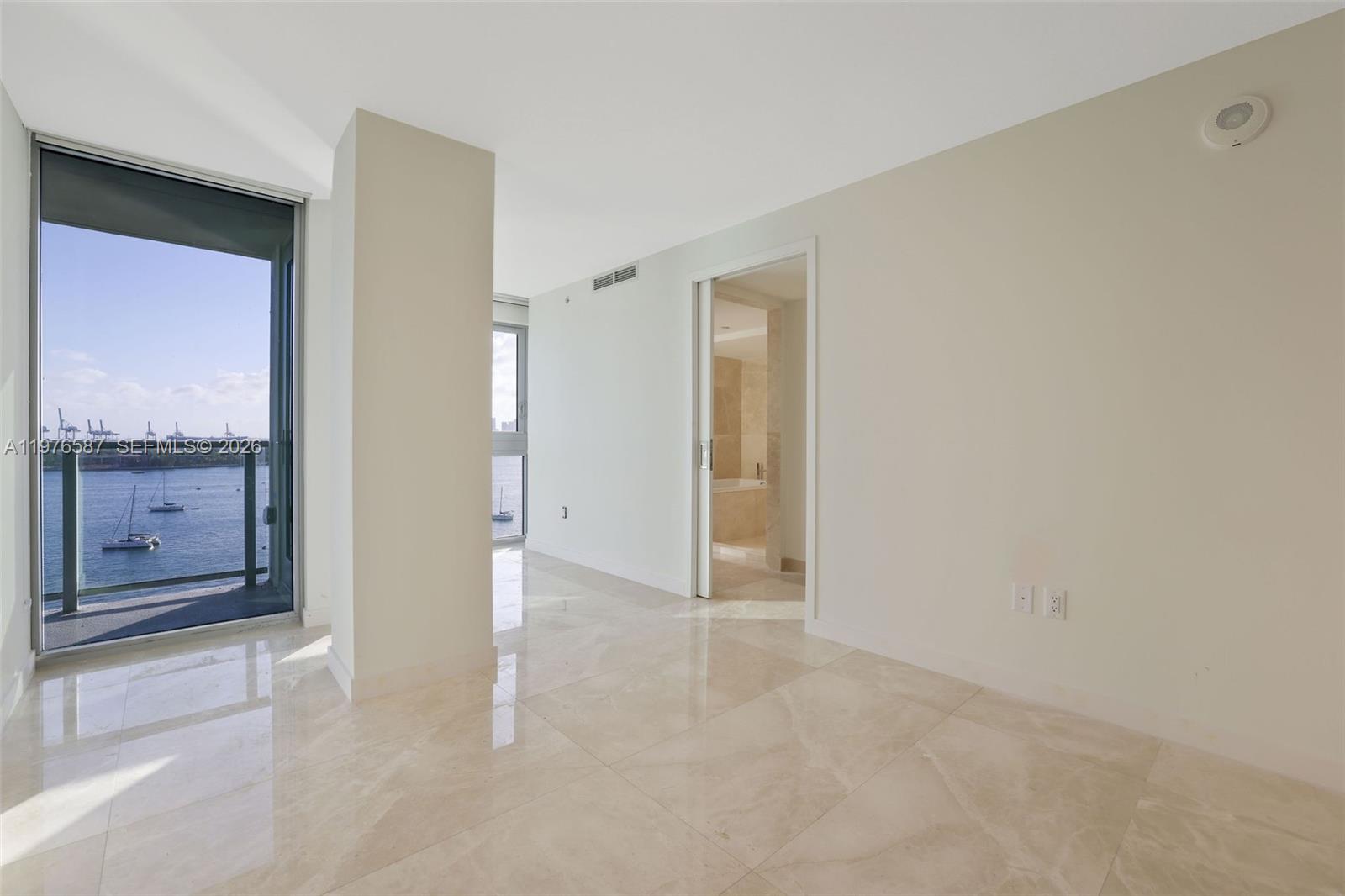 1500 Bay Rd #N-0516 Miami Beach, FL 33139