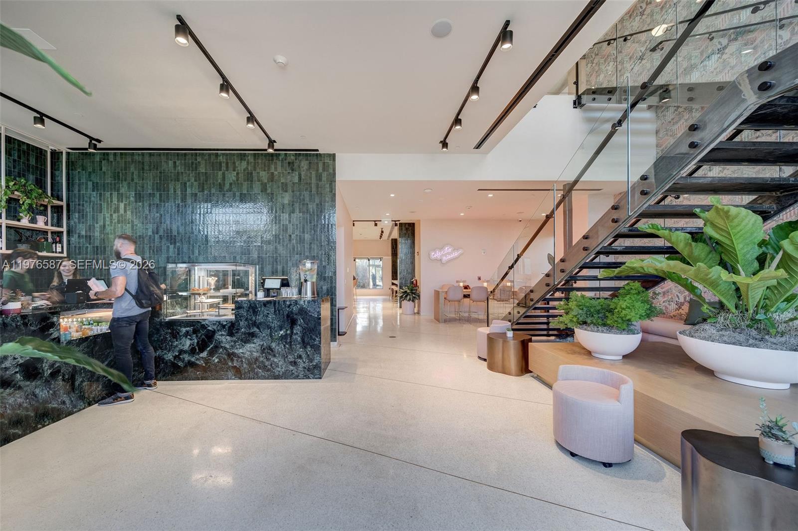 1500 Bay Rd #N-0516 Miami Beach, FL 33139