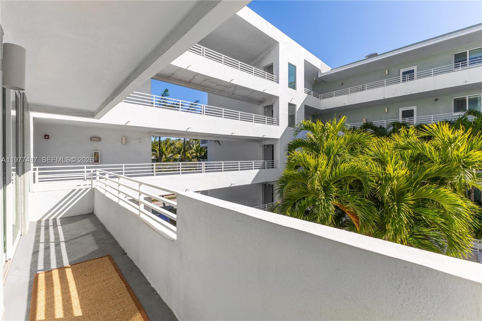 7800 Collins Ave #302 Miami Beach, FL 33141