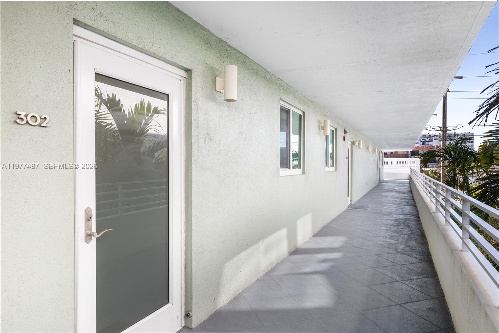 7800 Collins Ave #302 Miami Beach, FL 33141