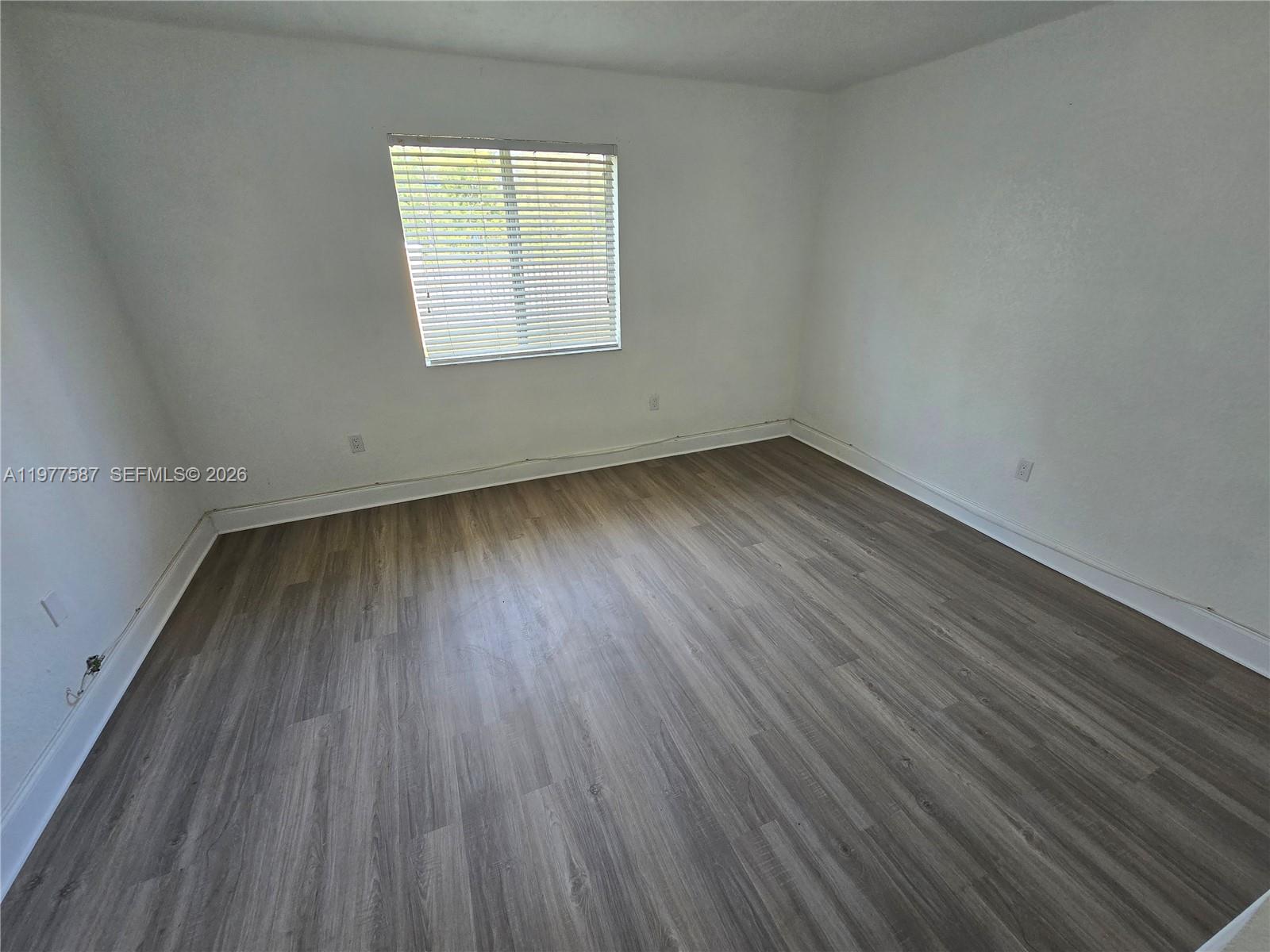 12555 NW 11th Way #103 Miami, FL 33182