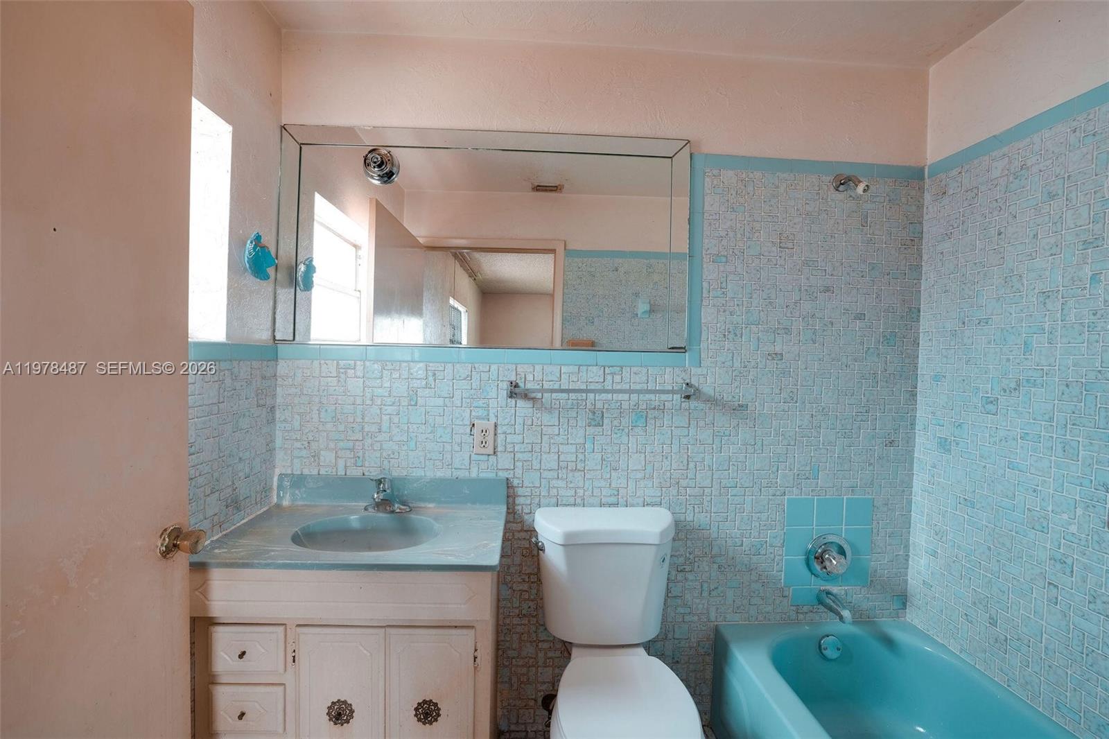 4531 SW 20th St West Park, FL 33023