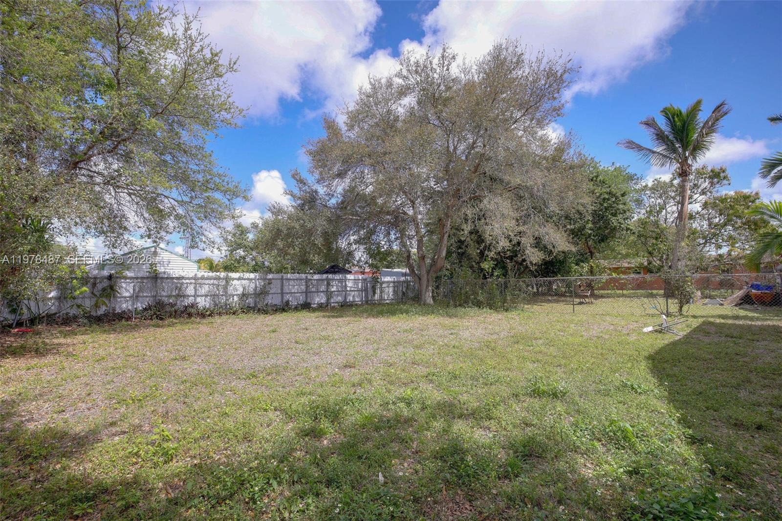 4531 SW 20th St West Park, FL 33023