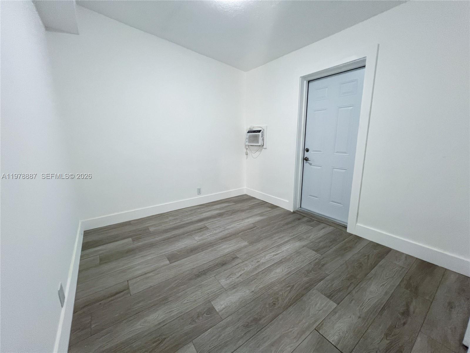 10090 W Fern St Miami, FL 33157