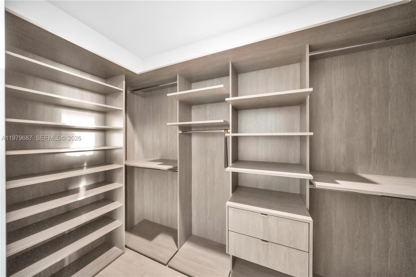 851 NE 1st Ave #Penthouse 4612 Miami, FL 33132