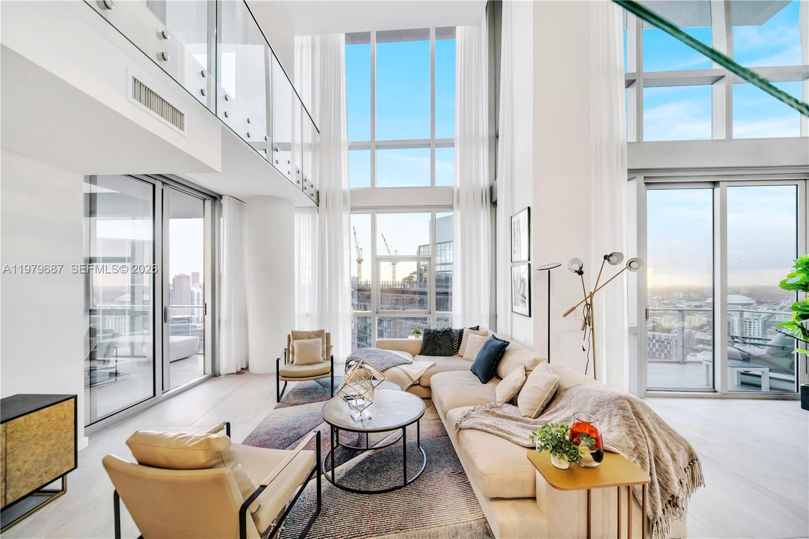 851 NE 1st Ave #Penthouse 4612 Miami, FL 33132