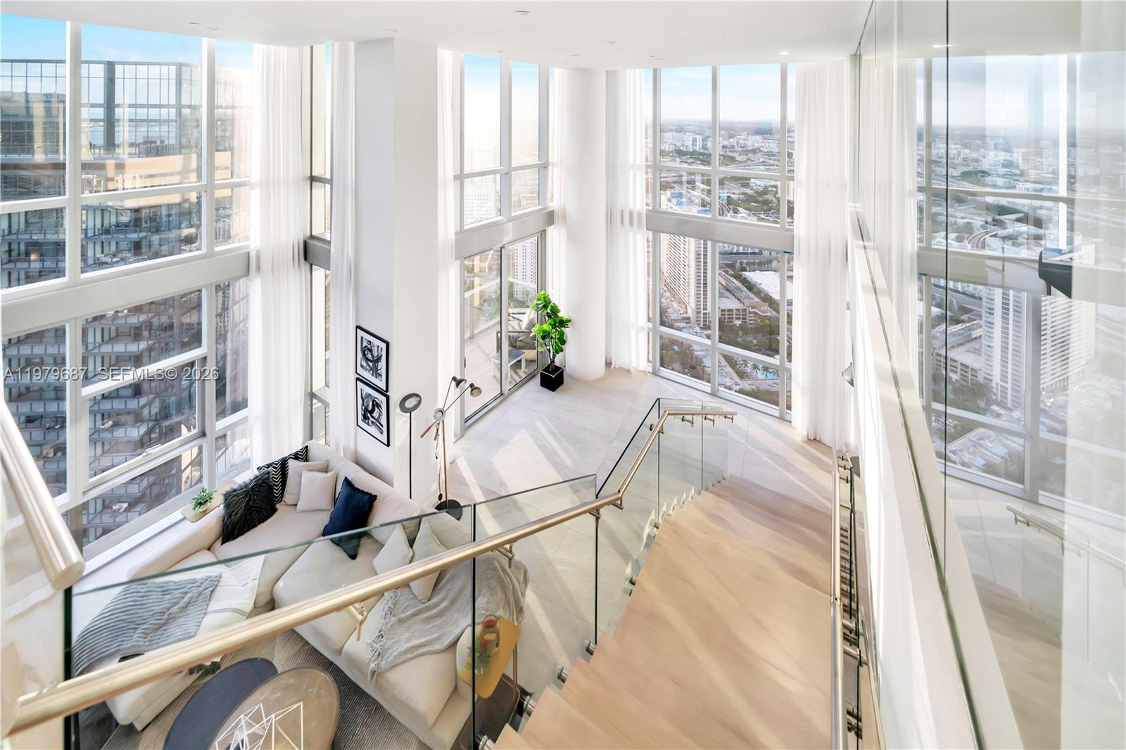 851 NE 1st Ave #Penthouse 4612 Miami, FL 33132