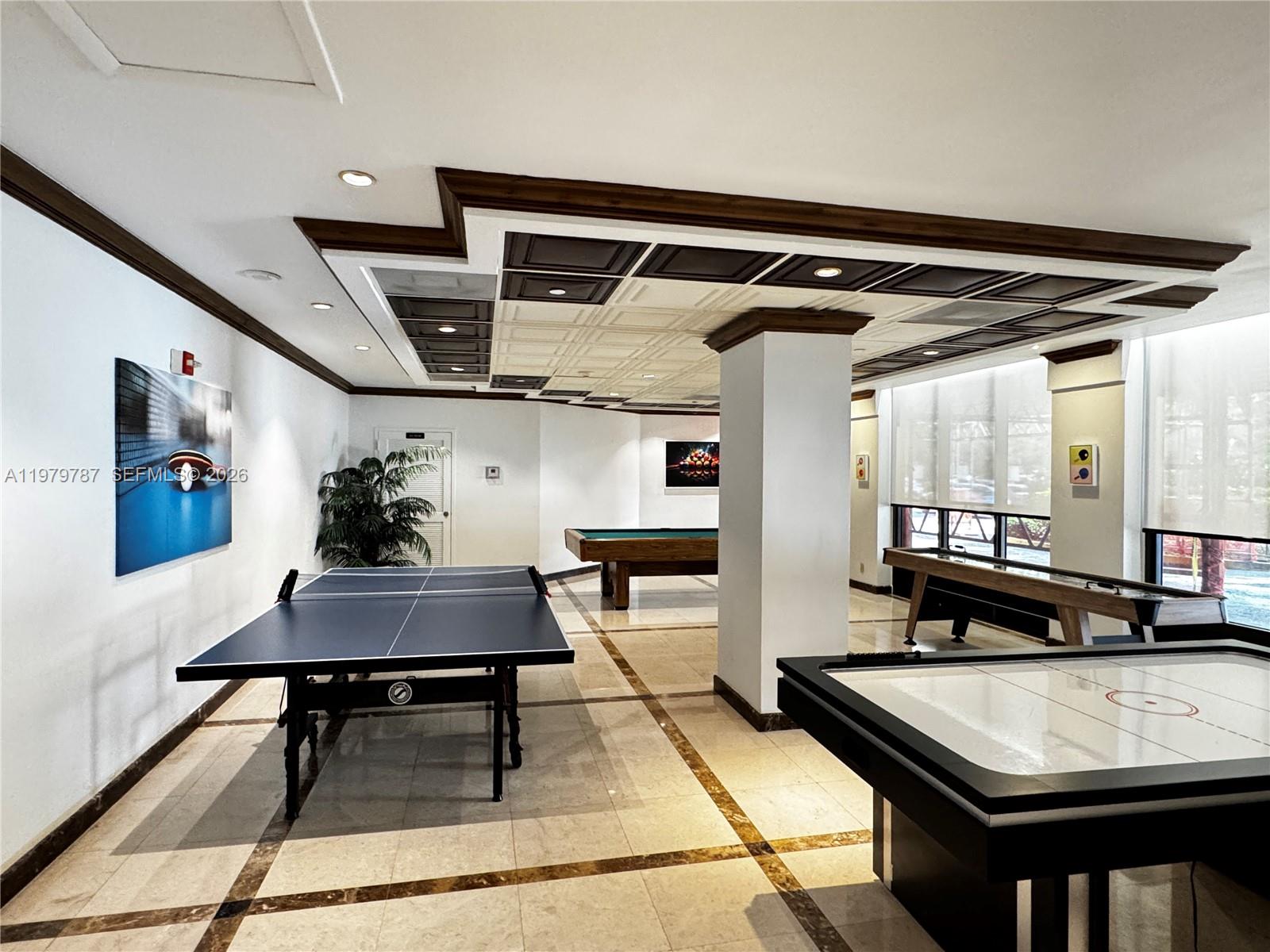 18151 NE 31st Ct #103 Aventura, FL 33160