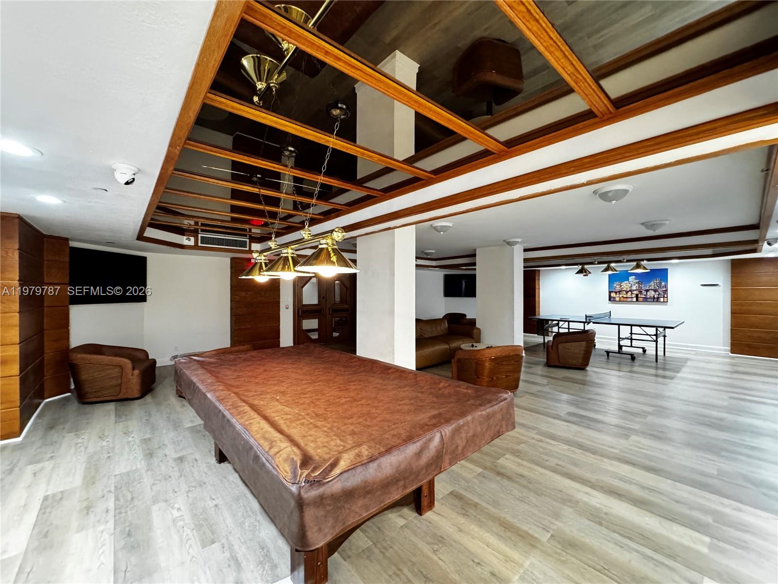 18151 NE 31st Ct #103 Aventura, FL 33160