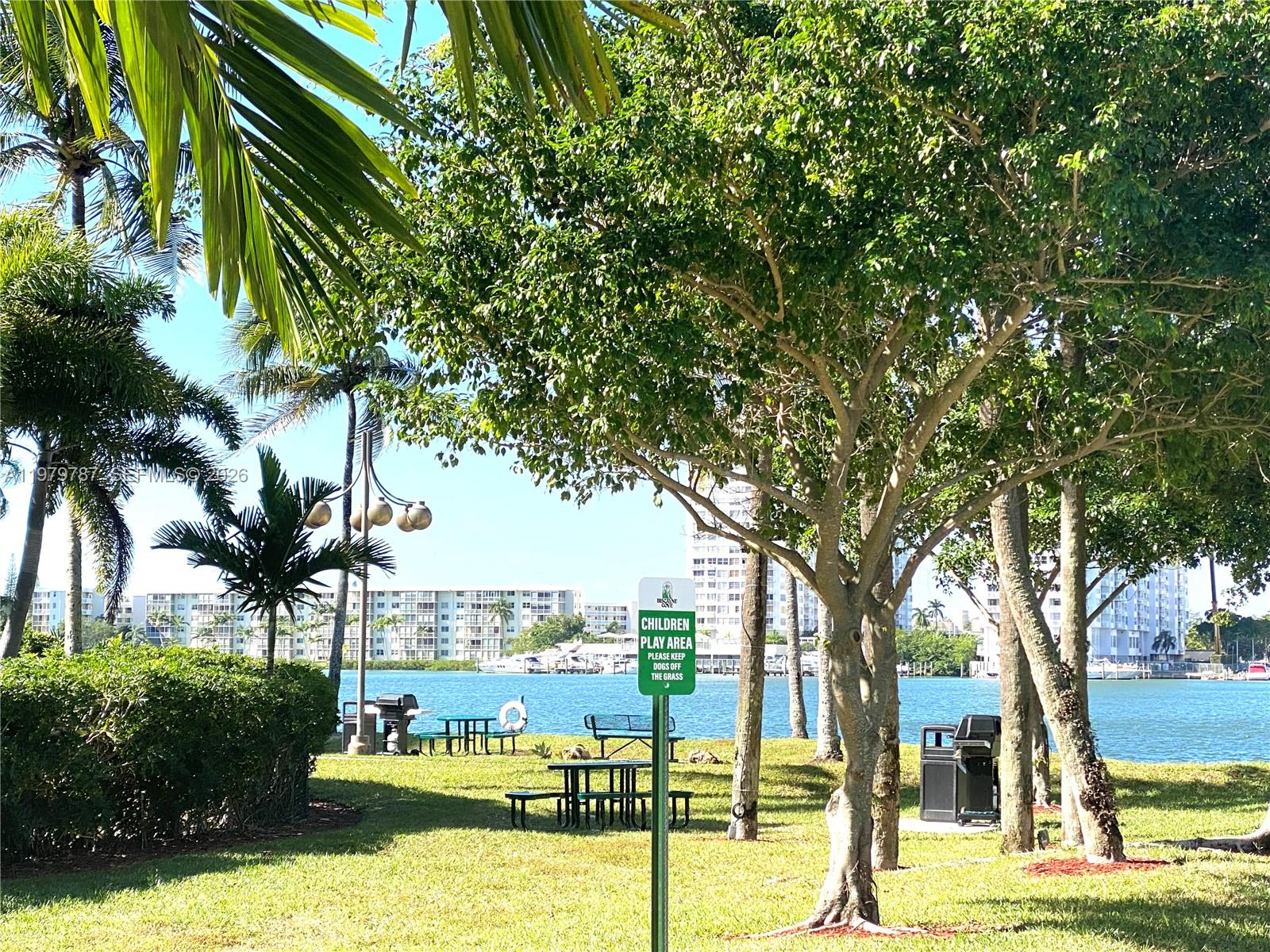 18151 NE 31st Ct #103 Aventura, FL 33160