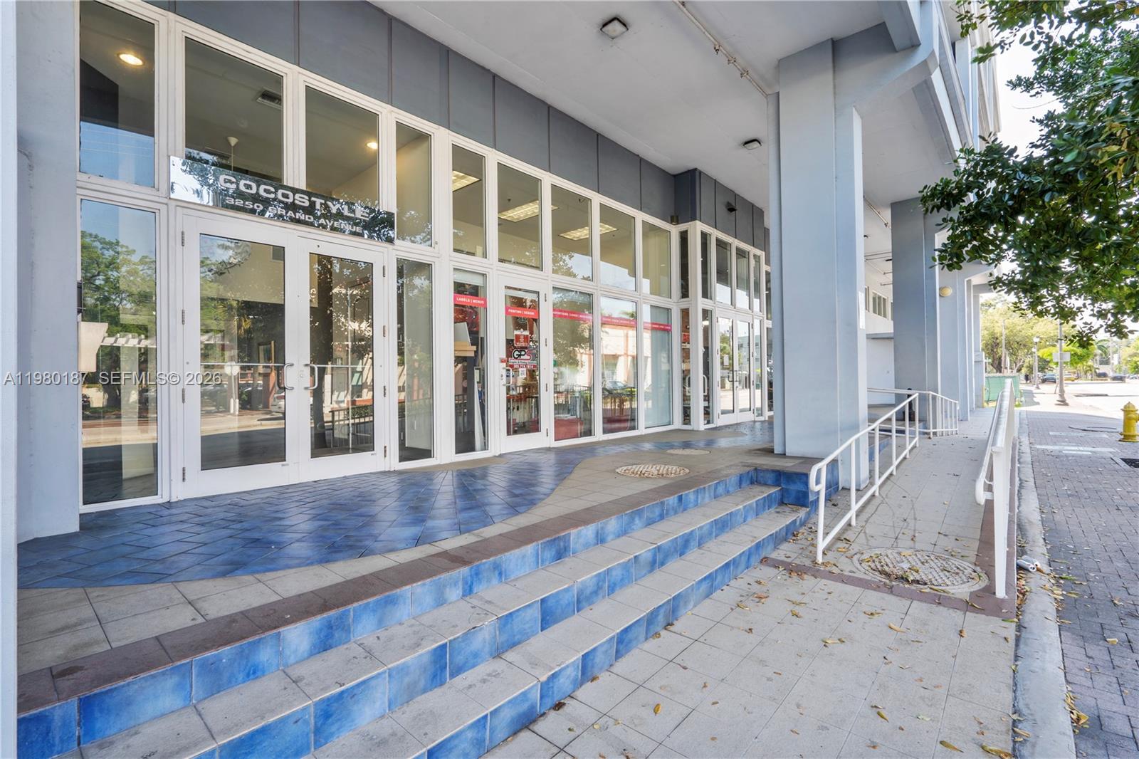 3250 Grand Ave #507 Miami, FL 33133