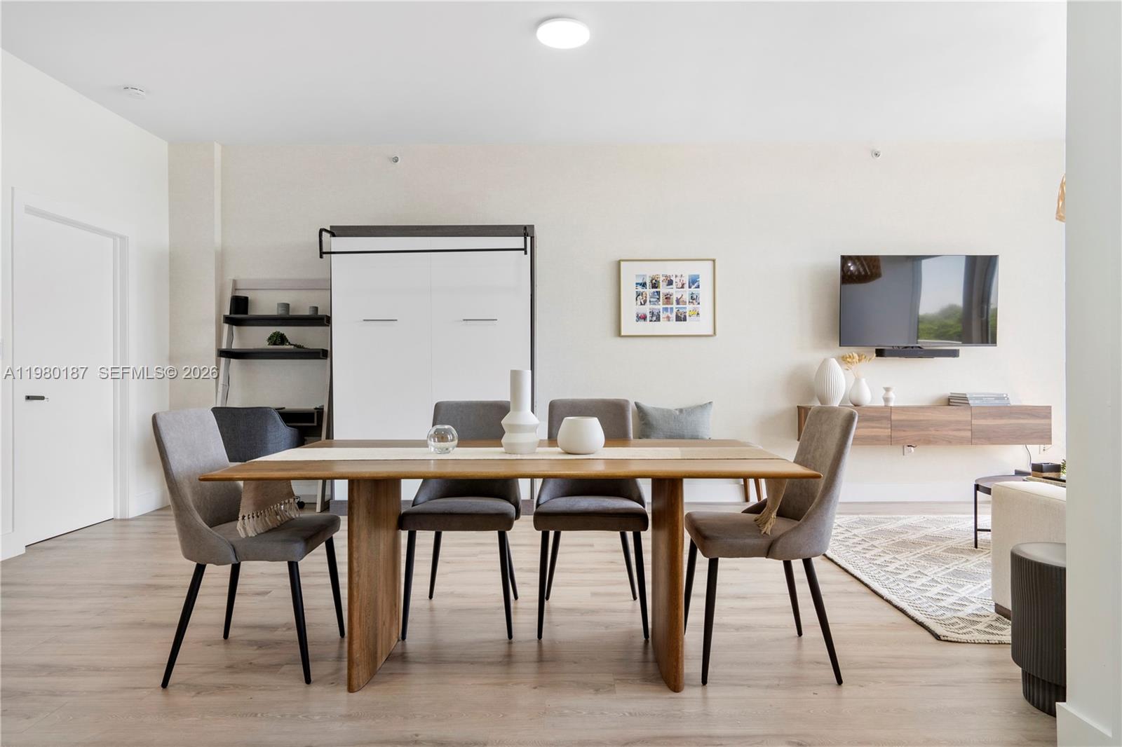 3250 Grand Ave #507 Miami, FL 33133