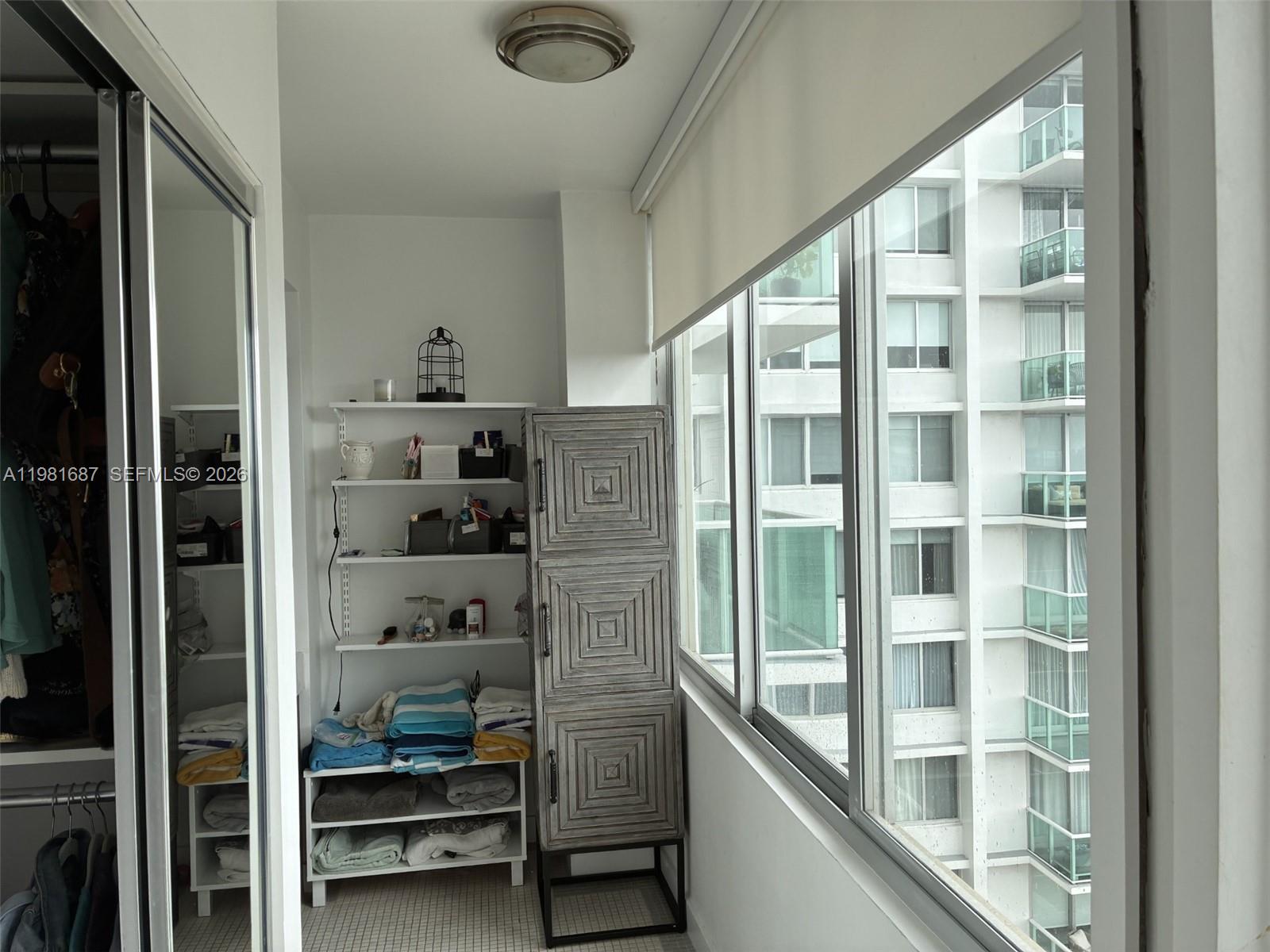 image Mirador 1000 (South Tower)10