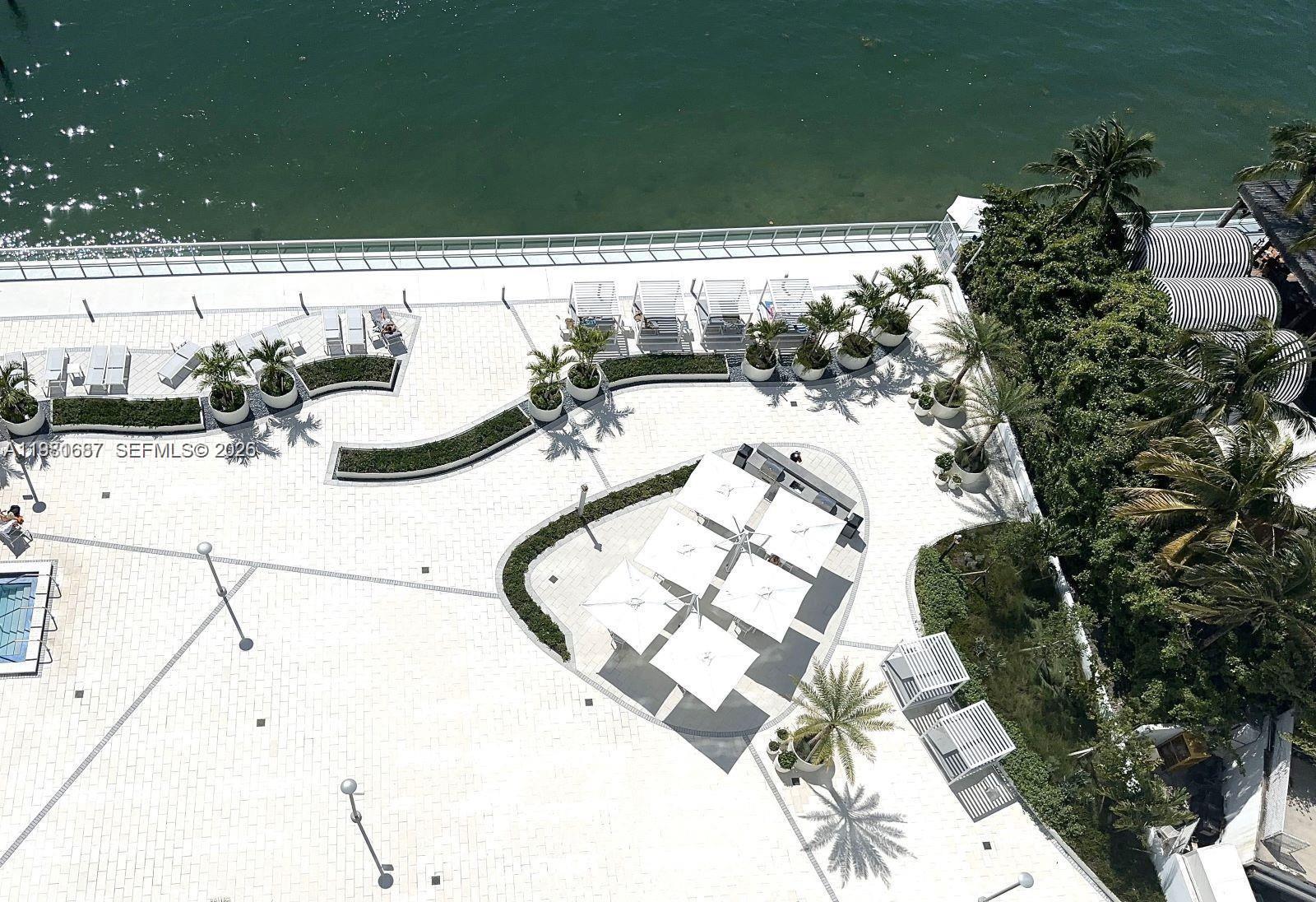 image Mirador 1000 (South Tower)25