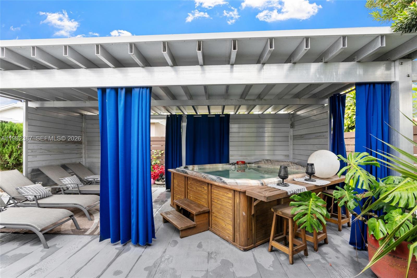 12721 SW 47th St Miami, FL 33175