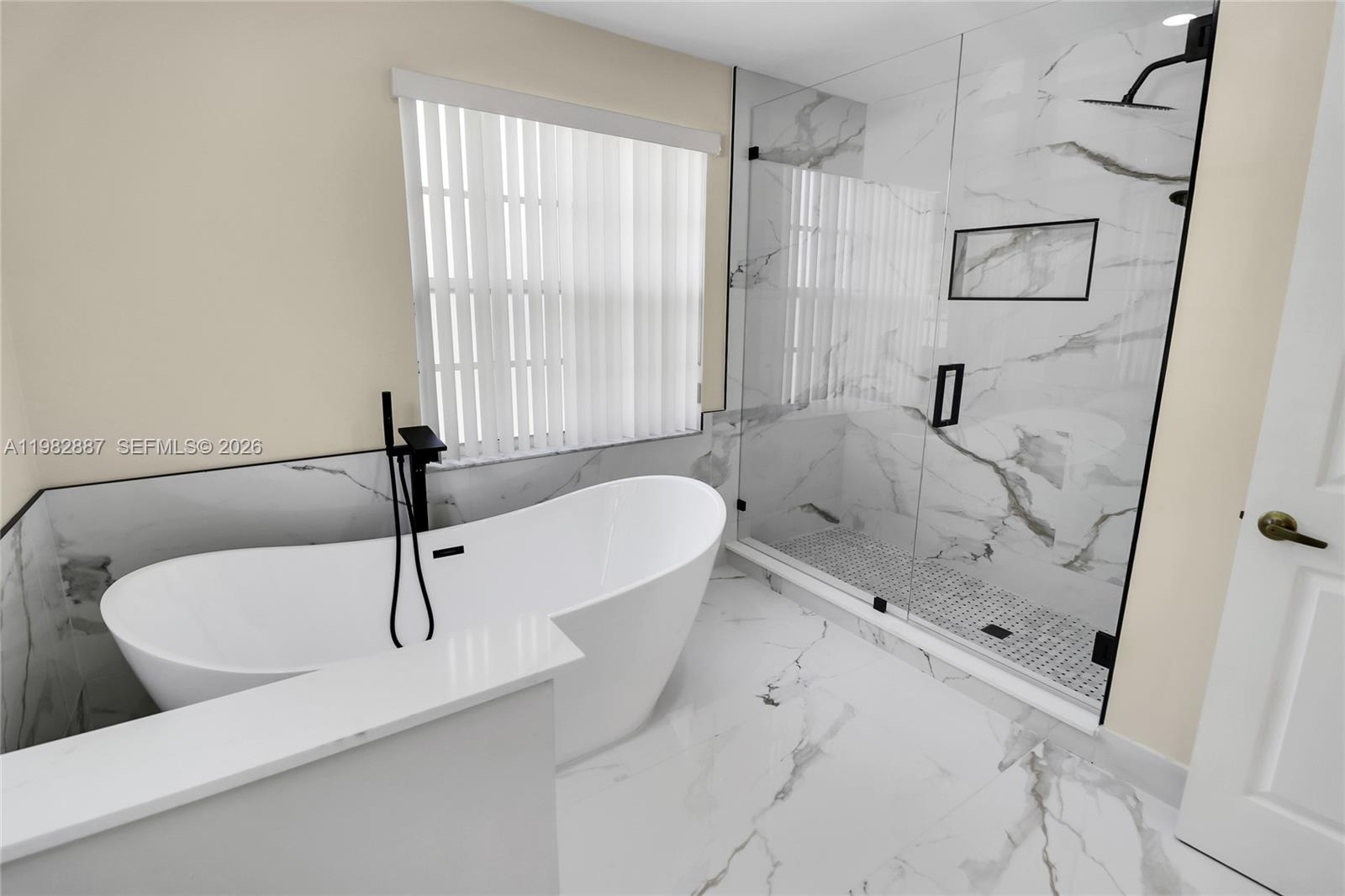 652 NW 133rd Dr Plantation, FL 33325