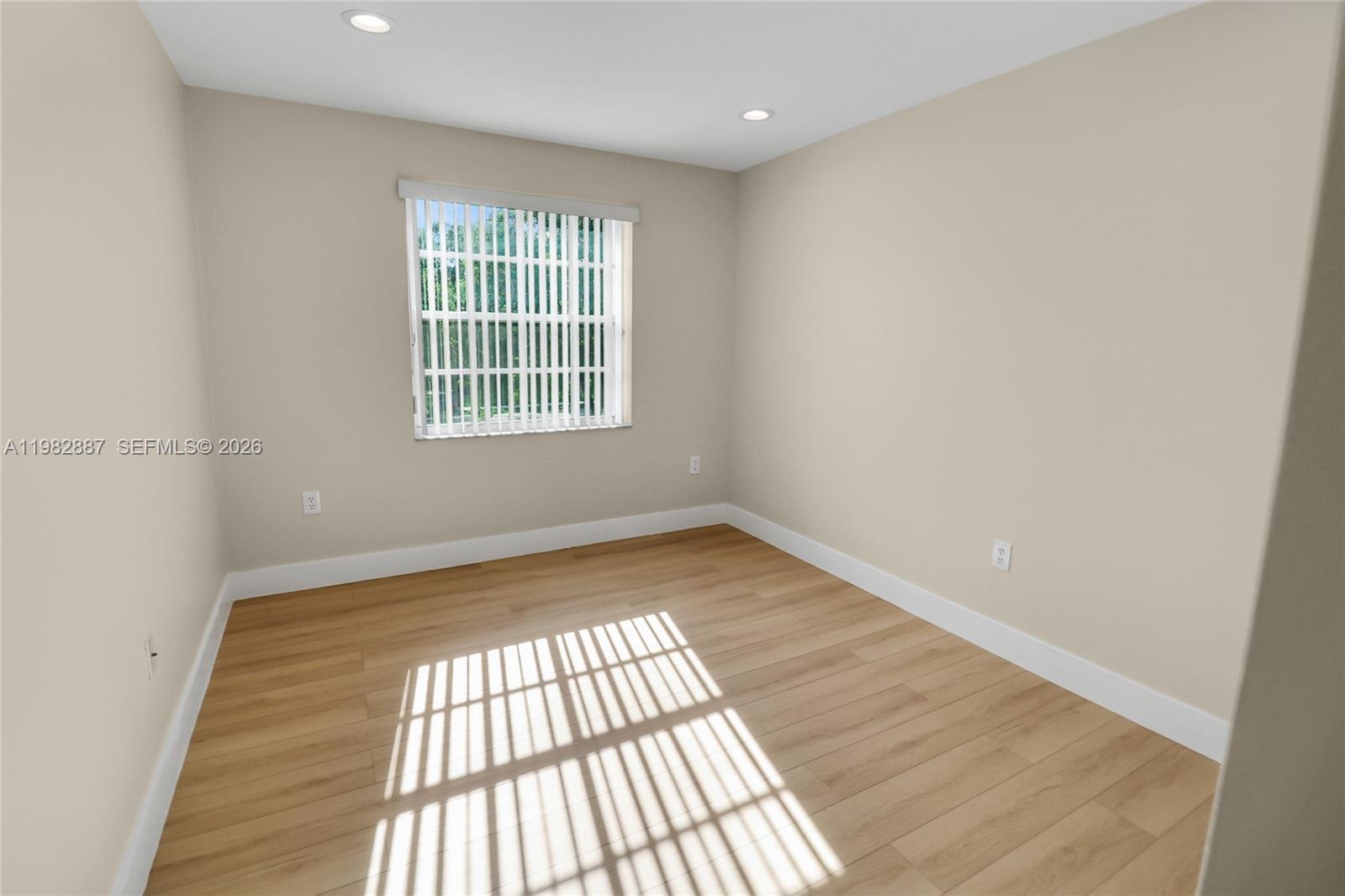 652 NW 133rd Dr Plantation, FL 33325