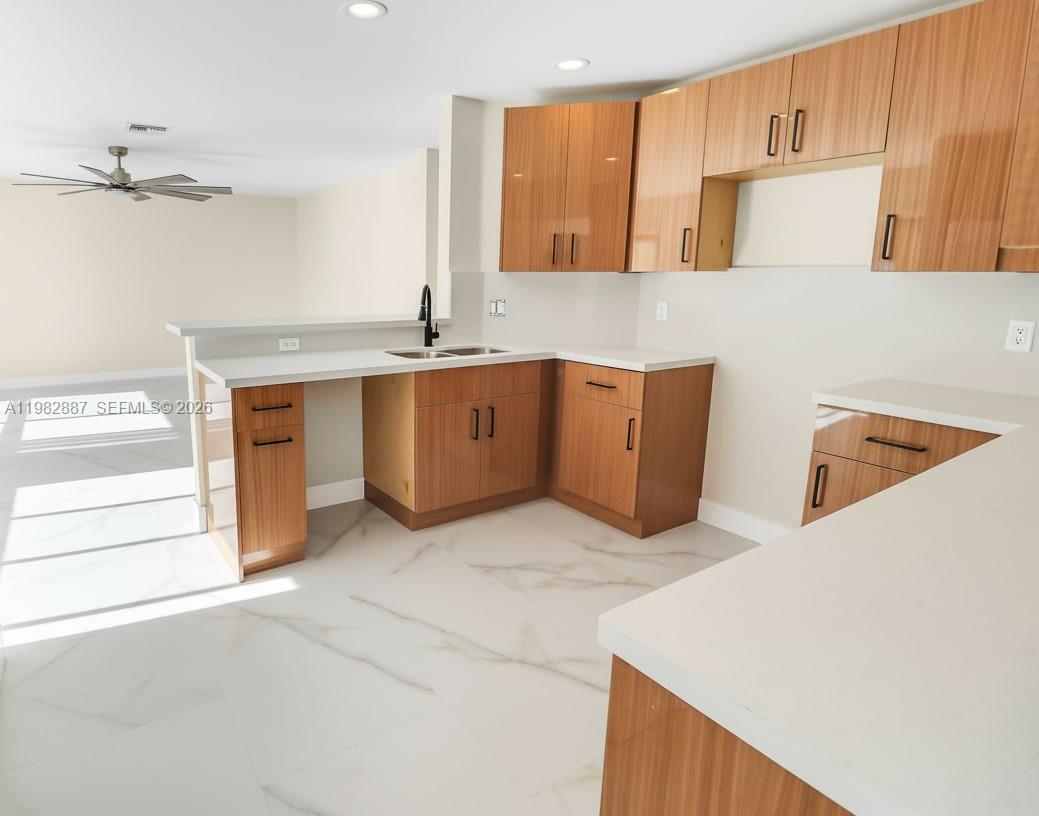 652 NW 133rd Dr Plantation, FL 33325