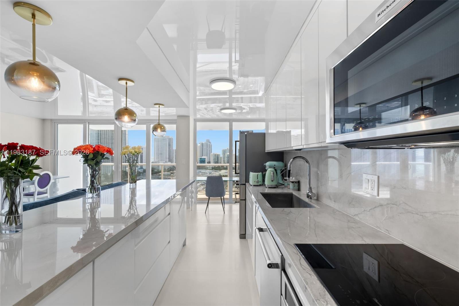 image Winston Towers 30015