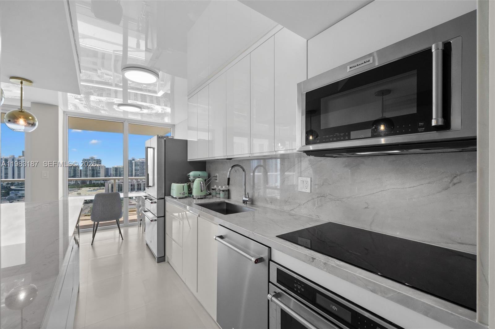 image Winston Towers 30017