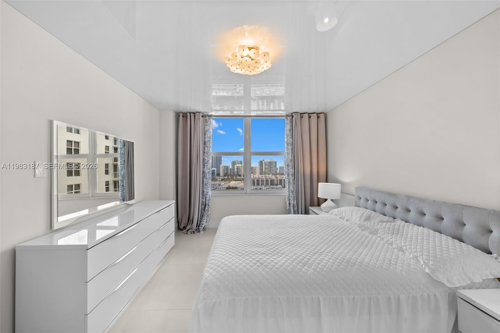 image Winston Towers 30020