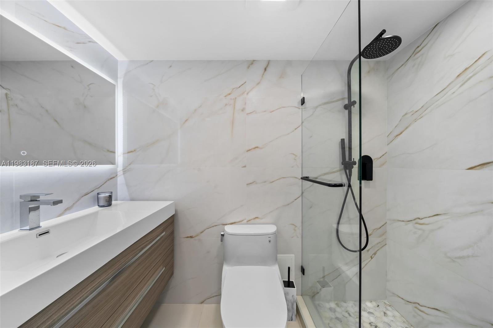 image Winston Towers 30023