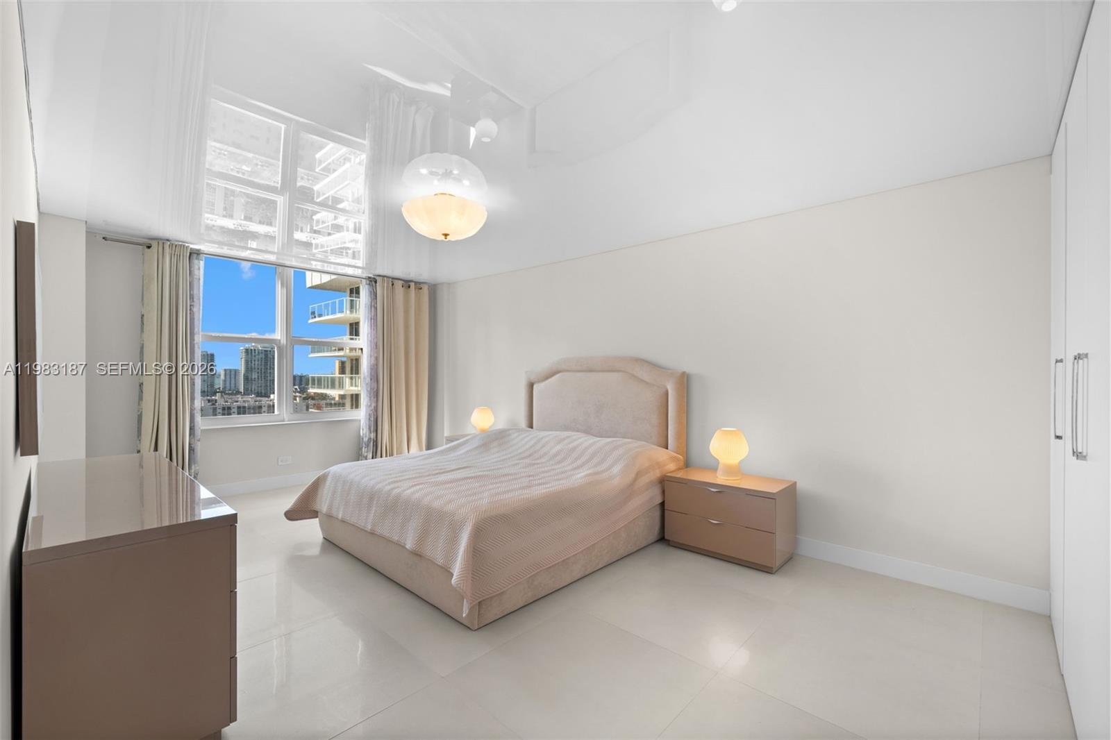 image Winston Towers 30024