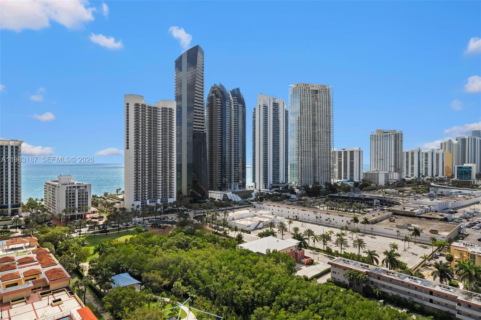 image Winston Towers 3006