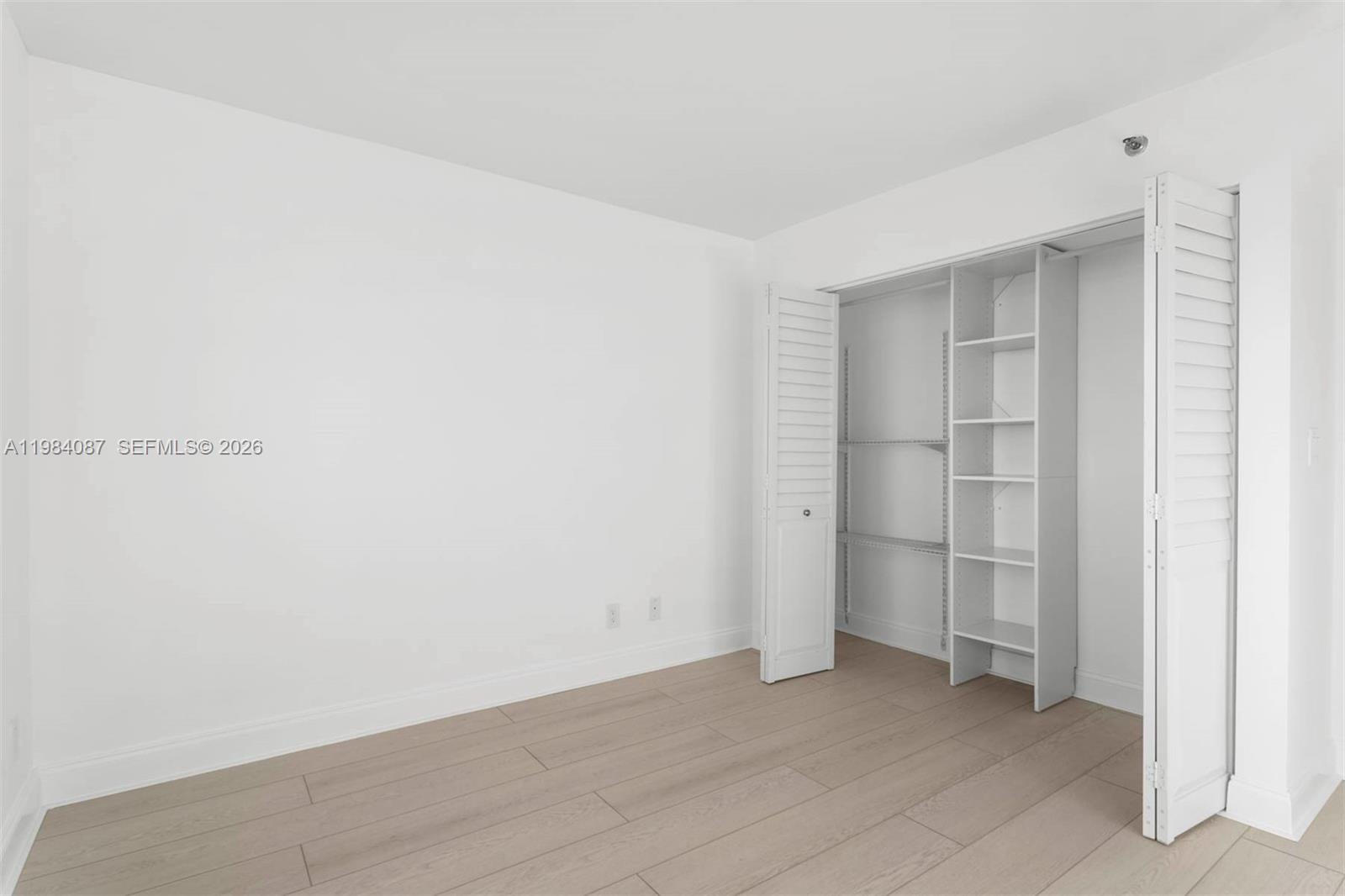 770 Claughton Is Dr #1508 Miami, FL 33131