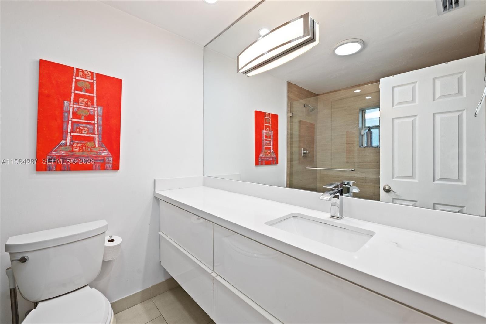 200 W Mashta Dr Key Biscayne, FL 33149