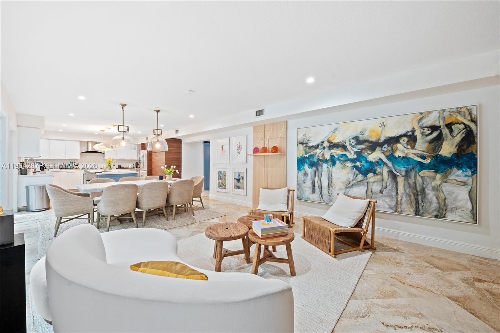 200 W Mashta Dr Key Biscayne, FL 33149