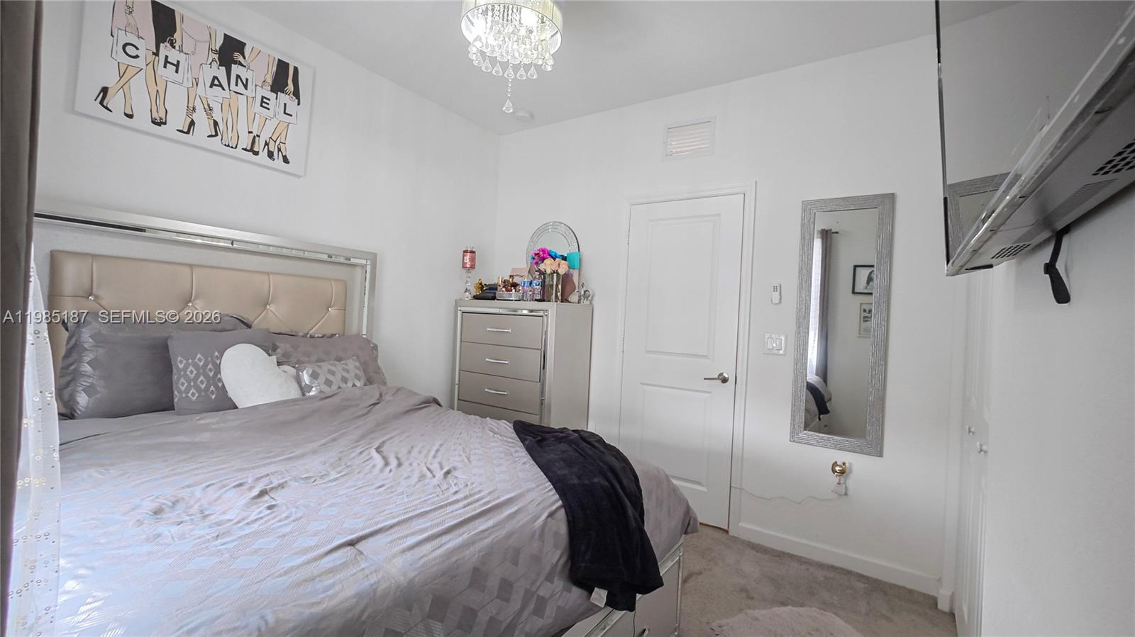 325 NE 208th Ter Miami, FL 33179