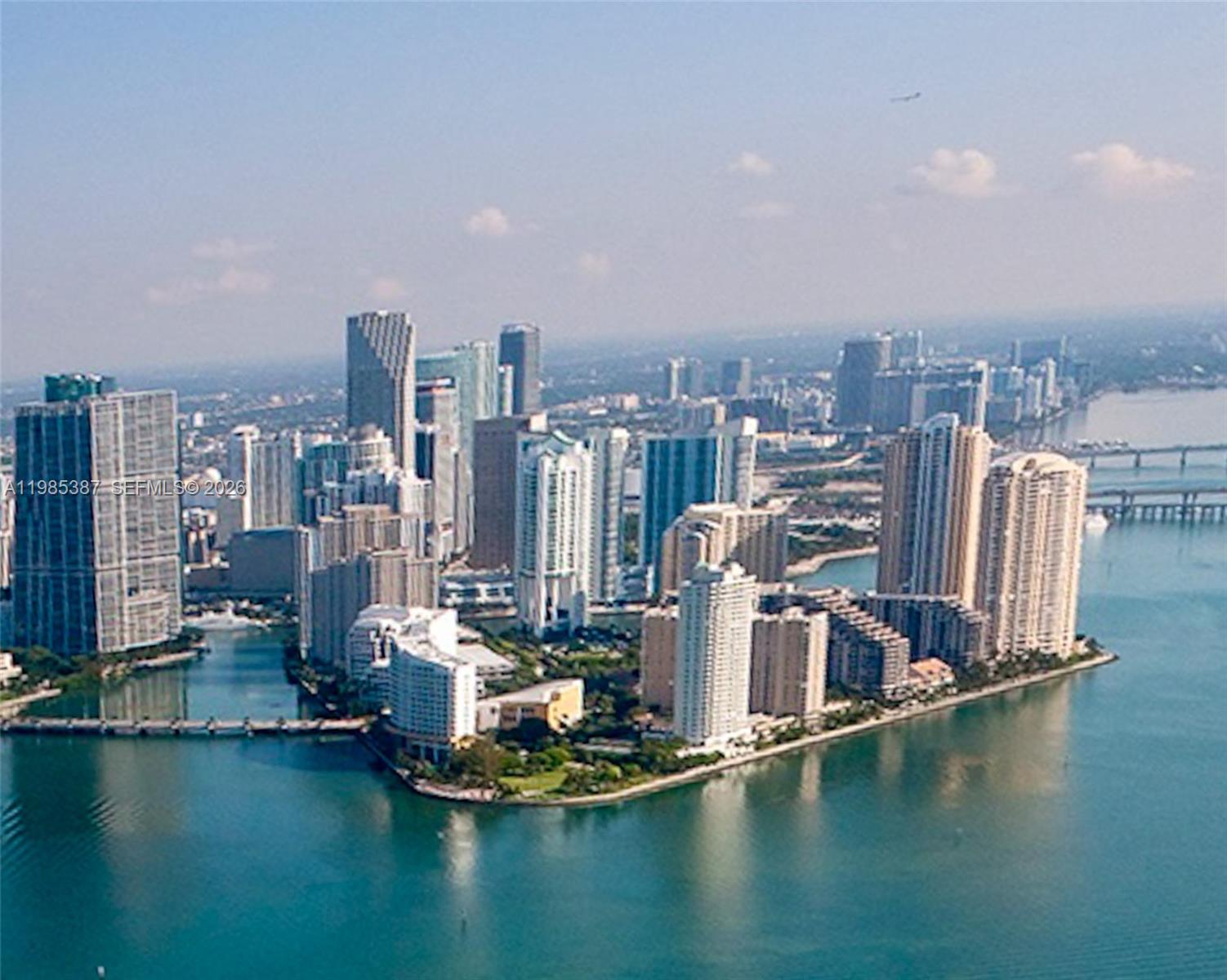 540 Brickell Key Dr #416